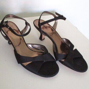 BP. "Alexie" Womens Black Ankle-Strap 2.5" Heel Sandal - Size 6.5M
